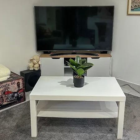 2-4 Personnes Apartment